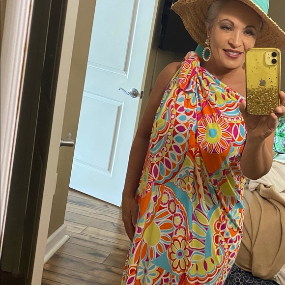 Meet your Posher, Susan - Picture 3 of 3